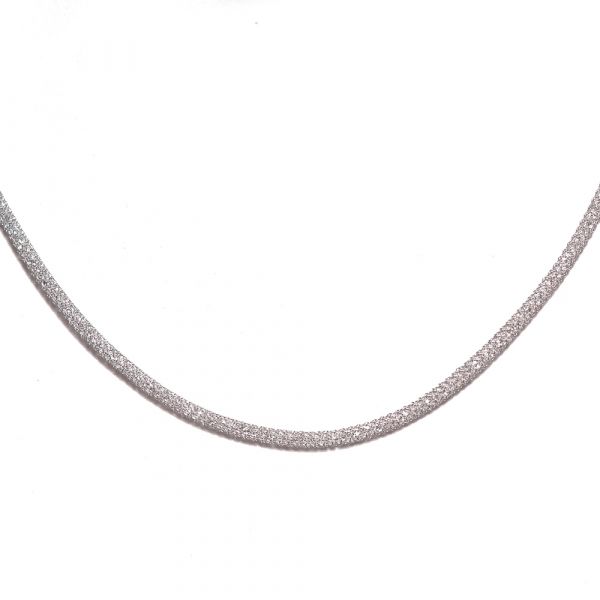 Collier aus Stahlgeflecht